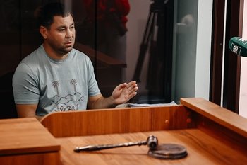 Экс-замглавы УВД Челнов заявил на аресте о психологическом давлении