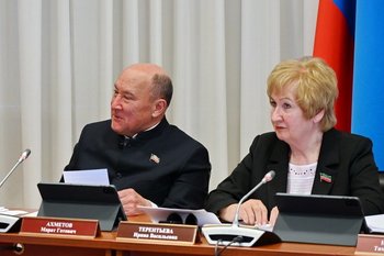 Марат Ахметов: «Когда в последний раз заказывали учебник по чувашскому языку?»