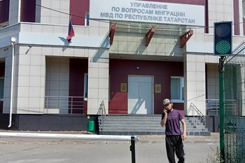 В одном из ресторанов Казани нашли группу нелегальных мигрантов