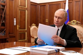 Путин подписал закон о правилах переселения из сносимых домов
