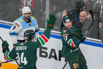 Хет-трик Барабанова и риторический вопрос Гатиятулина: как «Ак Барс» разгромил «Сибирь»