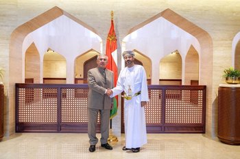 Минниханов провел встречу с министром иностранных дел Омана