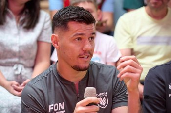 «Должны продать Кина»: в «Рубине» подтвердили интерес «Фиорентины» к Даку