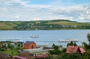 На Свияге и Волге в Зеленодольском районе временно запретят движение судов