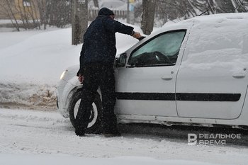 Милонов предложил создать отечественный минивэн для многодетных семей