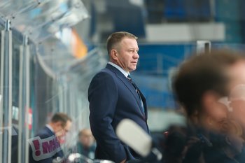 Олег Леонтьев покинул пост главного тренера «Нефтехимика» после неудачного сезона