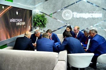 Минниханов обсудил проект индустриально-логистического парка «Дружба» с гендиректором R1 и основателем «БРОЗЭКС»