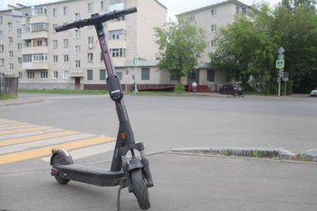 ЛДПР внесет законопроект об обязательном ОСАГО для аренды электросамокатов