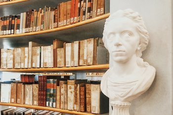 Объявлены финалисты премий «Просветитель» и «Просветитель. Перевод» 2025