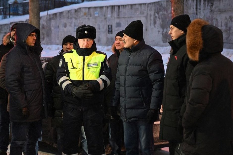 В Казани проходят рейды по эвакуации неправильно припаркованных грузовиков