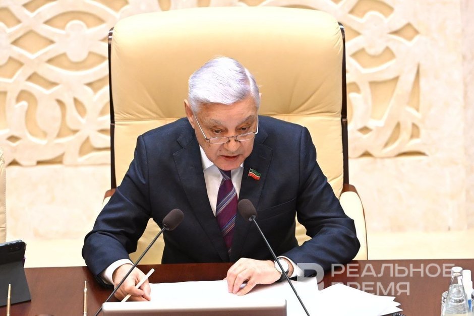 «Это решение было обдуманным и взвешенным»: Мухаметшин сложил полномочия председателя Госсовета Татарстана