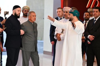 Минниханов обсудил строительство с министром городского планирования Омана