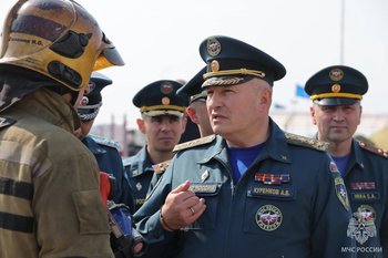 Глава МЧС России Куренков прибыл в Казань