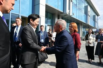 Минниханов проводил лидеров стран АСЕАН в казанском аэропорту