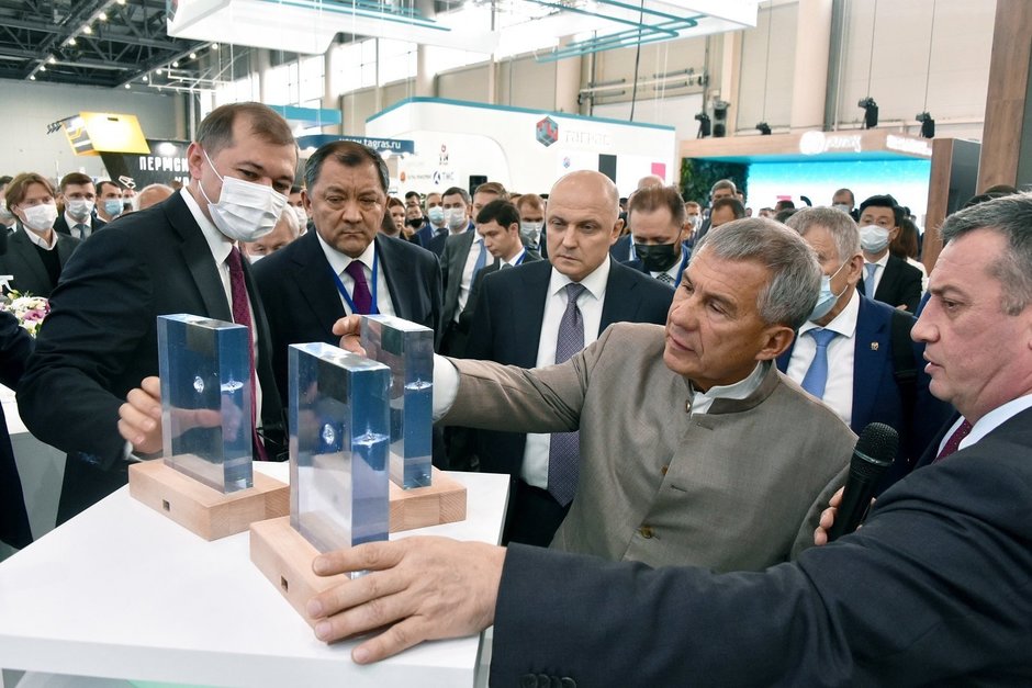 Август 2021г. Татарстанский нефтегазохимический форум и международная выставка «Нефть, газ. Нефтехимия». ГК ТАИФ представила новинки нефтегазохимического производства