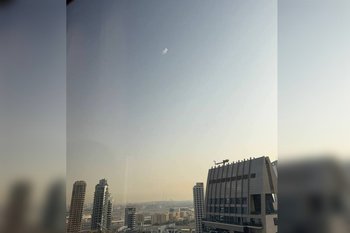 Очевидцы: «Над Дубаем работает ПВО, жителей предупредили о ракетной опасности»