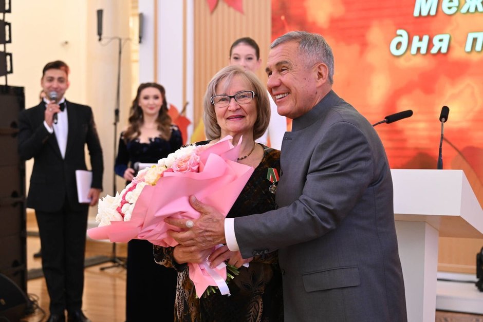 Минниханов встретился с ветеранами государственной службы Татарстана