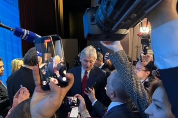 Песков: Владимир Путин проведет прямую линию с пресс-конференцией до конца года