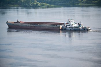 В Балтийском море дрейфует танкер с 100 тыс. тонн нефти