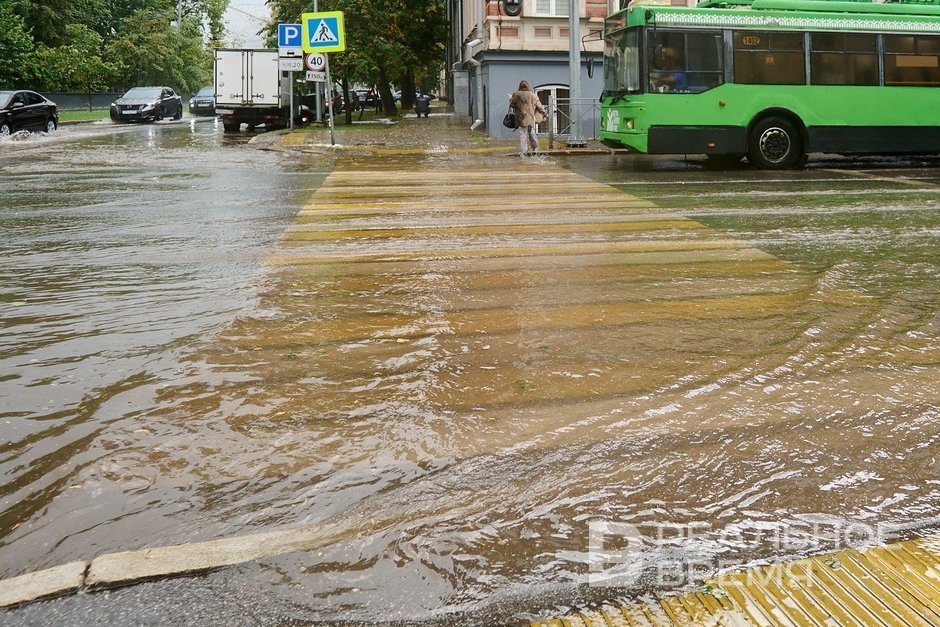 Минниханов заявил о необходимости профинансировать ремонт ливневок в Казани