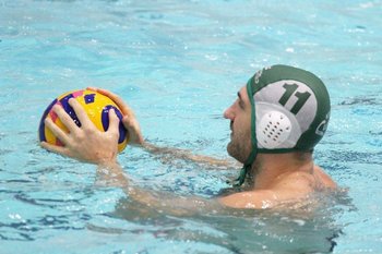 «КОС-Синтез» одержал 16-ю победу подряд в чемпионате России