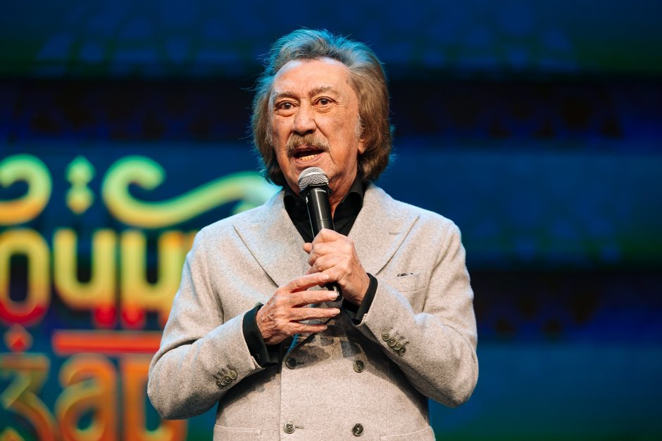 Фаррух Закиров: «Сцена для меня — святое место»