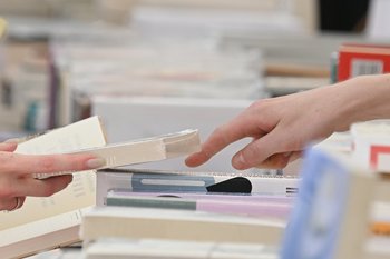 Нейробукварь, маркетплейс для продаж прав на книги и сделка на $250 тыс.