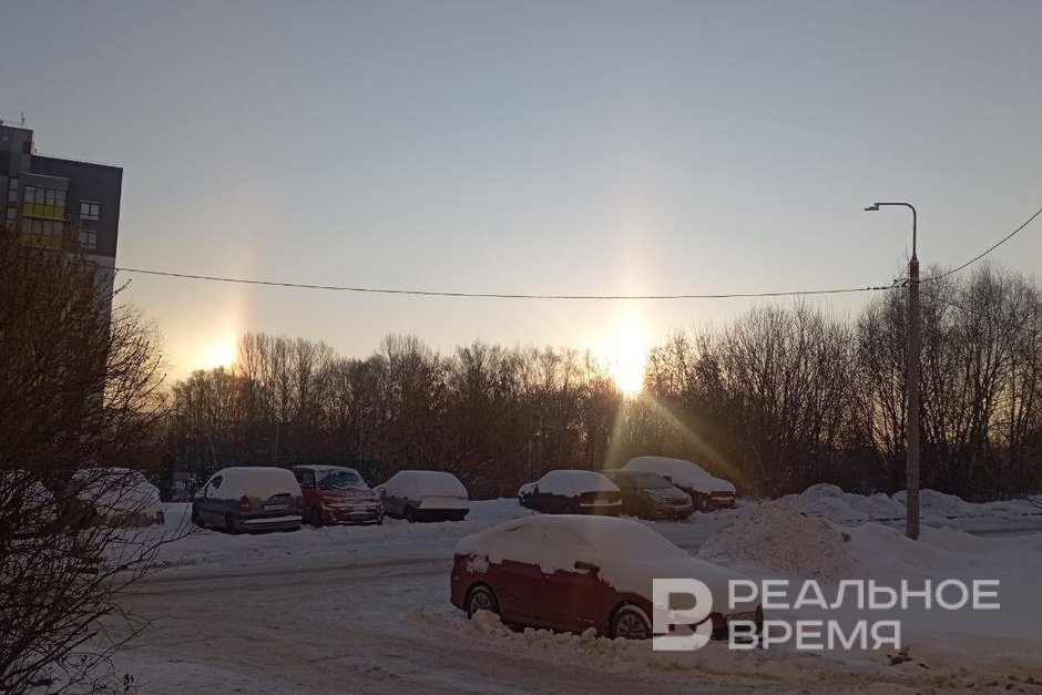 Казанцы заметили в небе над городом редкий природный феномен — паргелий