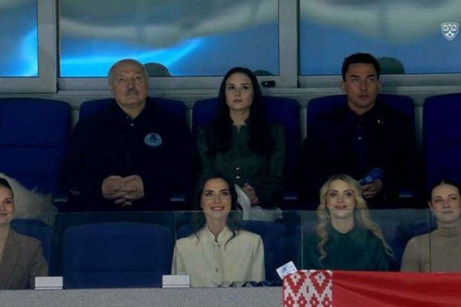 Лукашенко посетил матч «Динамо» — «Ак Барс»