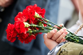 В Казани в памятные дни запустят дополнительные автобусные маршруты до городских кладбищ