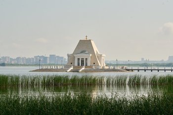 30 августа установят колокола: в Казани завершилась реставрация храма-памятника павшим воинам