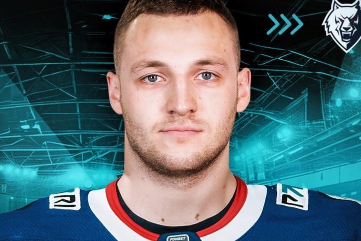 Состав «Нефтехимика» пополнил нападающий Максим Сушко