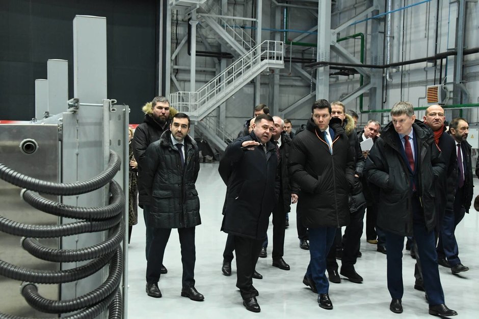 Алиханов и Решетников посетили «Казанькомпрессормаш» и технопарк «Искра-Волга» в Зеленодольске