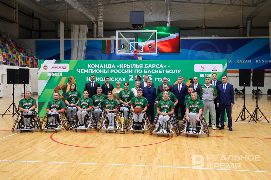 «Вы показываете пример, как в сложное время можно преодолевать трудности»