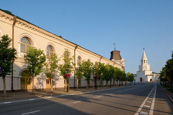 В Казани ограничат движение по улице Кремлевской из-за автопробега БРИКС