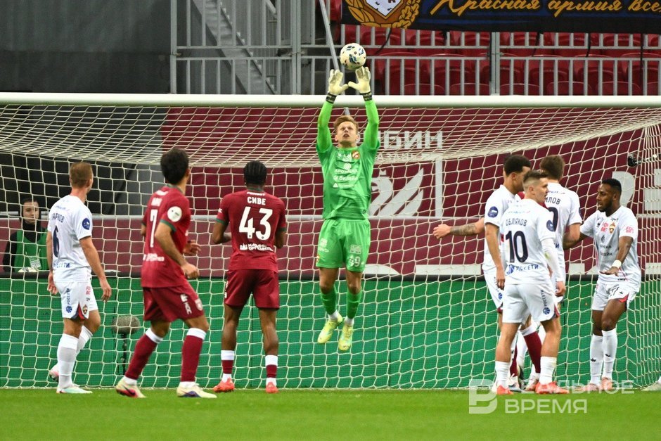 Наследник Акинфеева — лучший игрок, а «Рубину» не хватило свежести