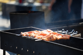 Назван средний чек шашлыка у жителей Казани