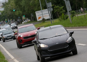 Продажи легковушек с пробегом в России в октябре выросли на 7,9%