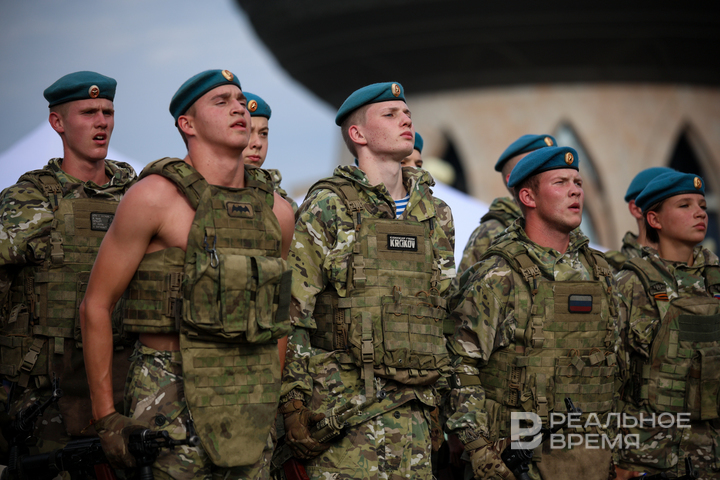 Российскую военную форму начнут шить только из отечественных тканей с 2027 года