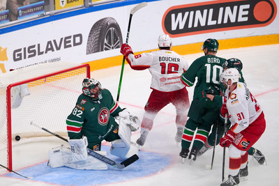 «Ак Барс» проиграл «Автомобилисту» в последнем выездном матче серии