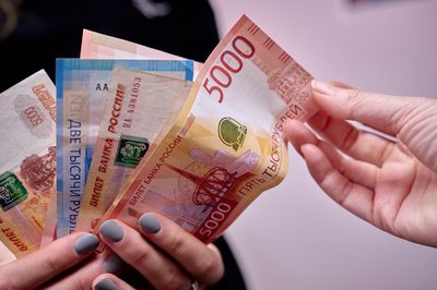 Более 12 тысяч самозанятых в Татарстане делают пенсионные отчисления