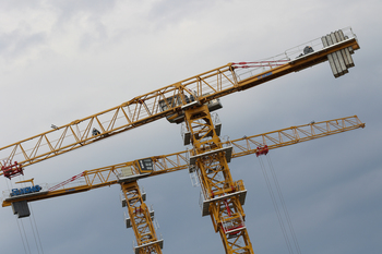 Мораторий на штрафы для застройщиков за перенос сроков сдачи жилья могут отменить