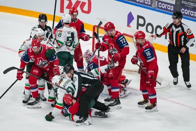 Якупов: «Нокаут «Ак Барса»? Нет, Гатиятулину не надо рубить с плеча»
