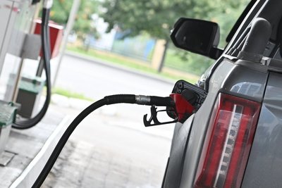 Запрет на экспорт бензина из России продлят до конца года