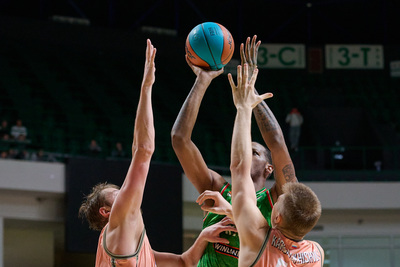 Сегодня УНИКС встретится в Екатеринбурге с «Уралмашем», сменившим главного тренера