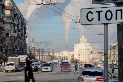 ГАИ Татарстана просит водителей отказаться от резких маневров и обгонов из-за ветра