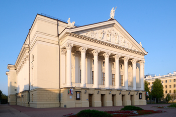 Средняя зарплата работника культуры в Татарстане выросла почти на 3% за год