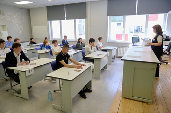 В России создадут комиссию для защиты прав учителей