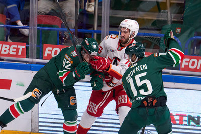 «Ак Барс» сыграет в Казани с «Автомобилистом» в первом матче в году