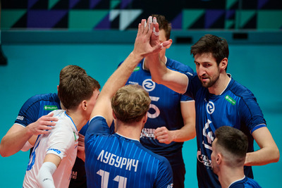 «Зенит-Казань» сохранил лидерство в Суперлиге, обыграв московское «Динамо»